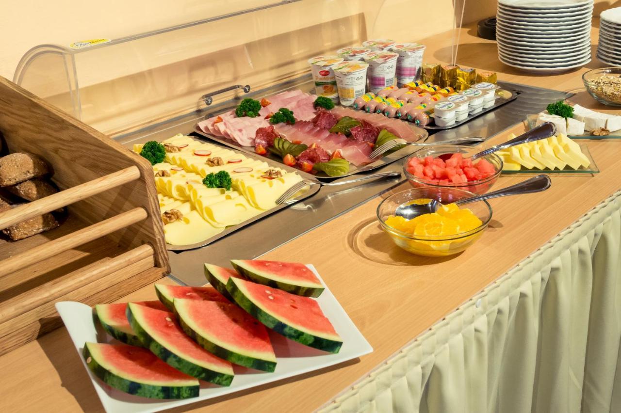 גרדינג Hotel Bayernhof מראה חיצוני תמונה